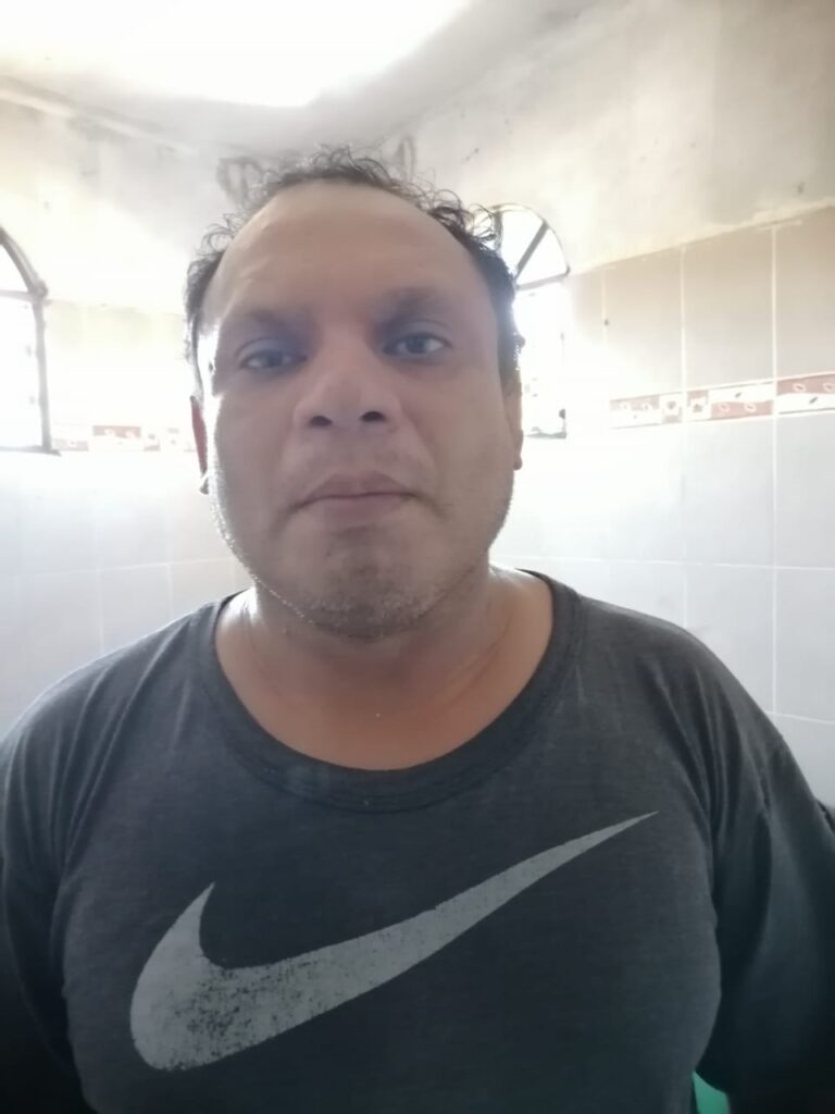 ROJA MARCO ANTONIO MÉNDEZ