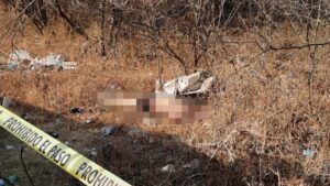 ROJA TORTURADO Y SEMIDESNUDO EN IGUALA