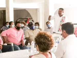 marquelia durante la reunión (1)
