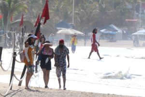 BOLETIN ACAPULCO FUERTE OLEAJE (1)