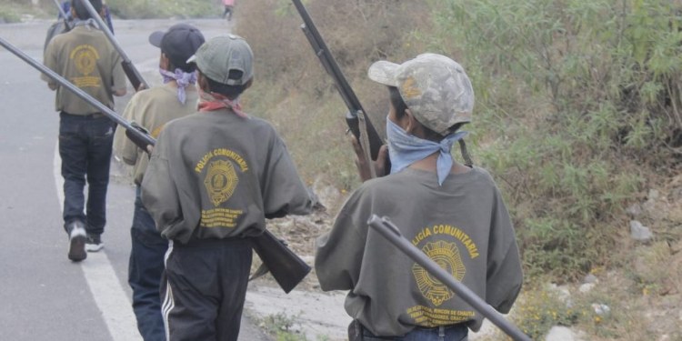 ESTAD NIÑOS ARMADOS