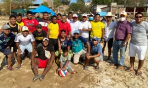 Marquelia En la final, el candidato virtual por la alianza Va por Marquelia, Lincer Casiano Clemente estuvo presente