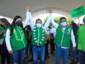 Marquelia RAÚL URANGA CON LA CANDIDATA A SINDICA Y EL PRIMER REGIDOR