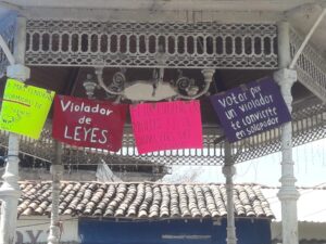 OME carteles feministas