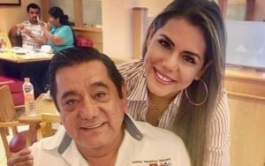 PRINCIPAL FELIX Y SU HIJA EVELYN
