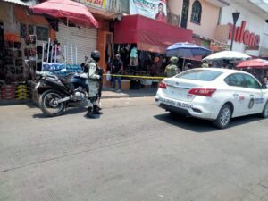 ROJA ATACAN A EMPLEADA DE POLLERIA (2)