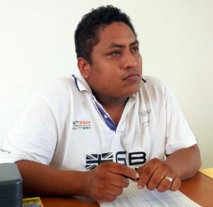 ROJA BUSCAN A ERWIN VRGAS HILARIO