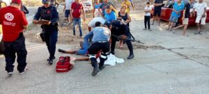 ROJA Federico Palmas Arenas siendo auxiliado (2)