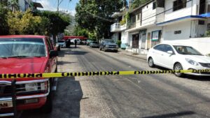ROJA MATAN A TAXISTA EN TALLER