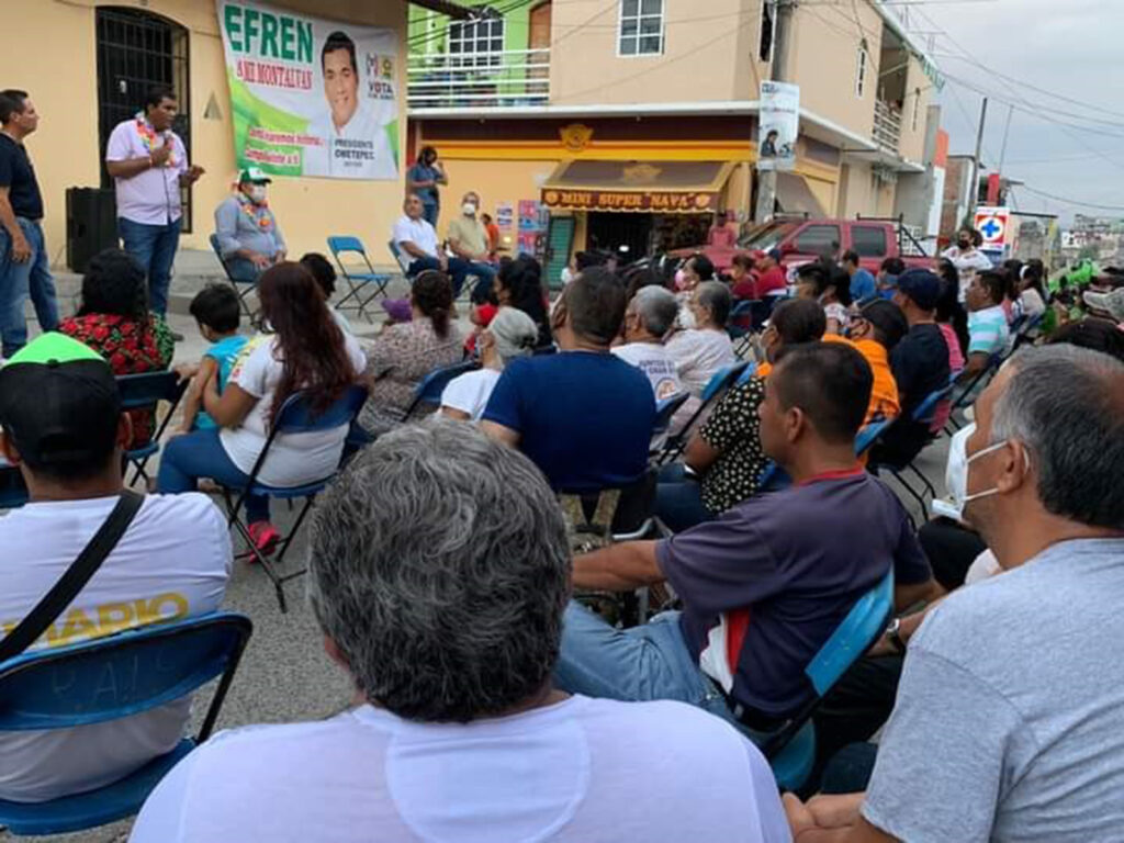 principal EFREN ADAME (2)