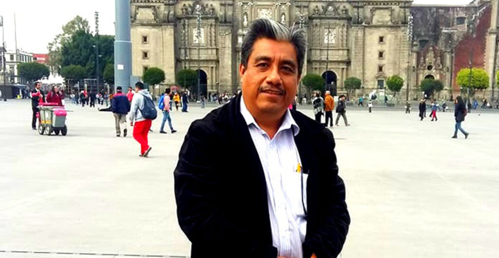 AYUTLA JAVIER VÁZQUEZ AYALA