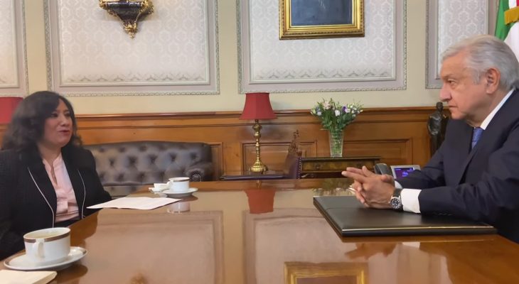 PRINCIPAL EL PRESIDNETE Y LA EX SECRETARIA
