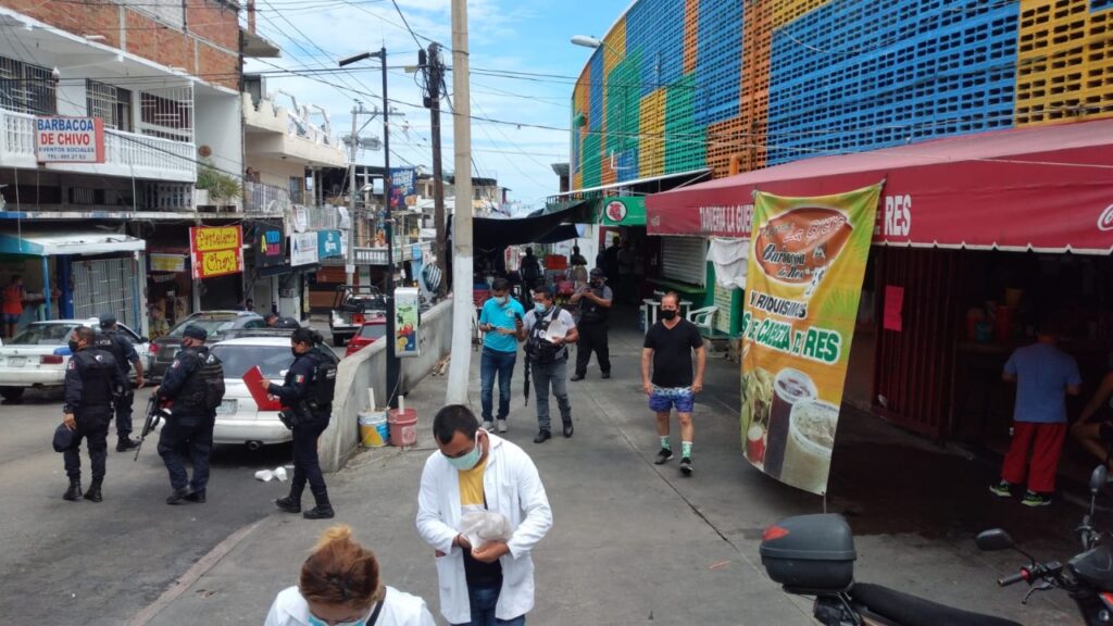 ROJA ASESINAN A PAREJA DE COMERCINTES