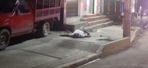 ROJA ASESINAN A DOS HOMBRES EN TLAPA (1)