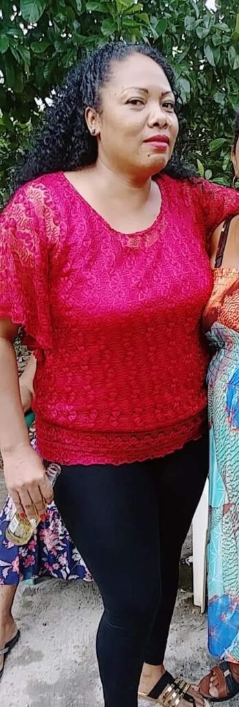 ROJA Almadelia Ávila