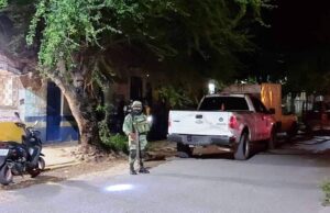 ROJA BALACERA EN UNA CANTINA UN MUERTO Y UN HERIDO