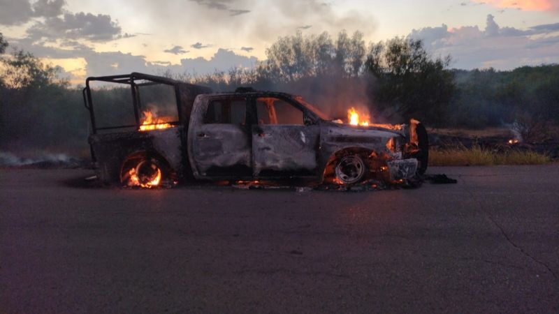 ROJA VEHICULO QUEMADO EN LA REFRIEGA