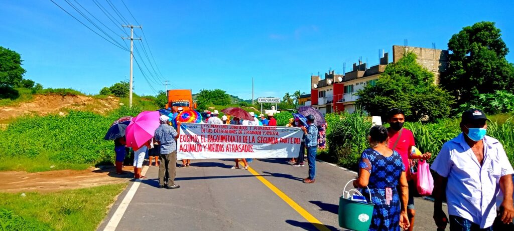 CRUZ GRANDE BLOQUEO (1)