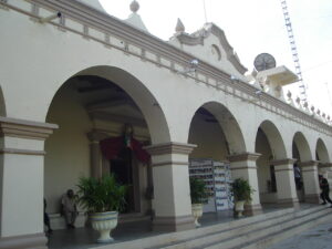 AZOYU PALACIO MUNICIPAL