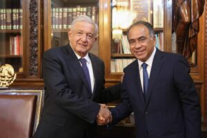 PRINCIPAL AMLO Y ASTUDILLO