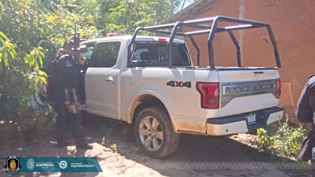 ROJA RECUPERAN CAMIONETA ROBADA
