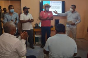 Marquelia Iván López comisario de Capulín Chocolate