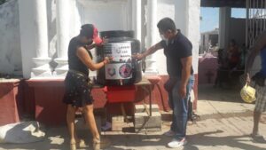OME Instalando el lavamanos