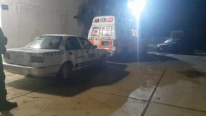 ROJA La ambulancia en el hospital