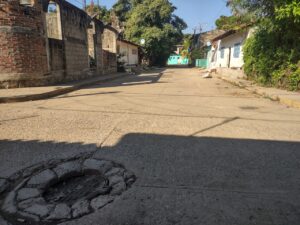 Marquelia La coladera que usa para tirar su excremento (1)