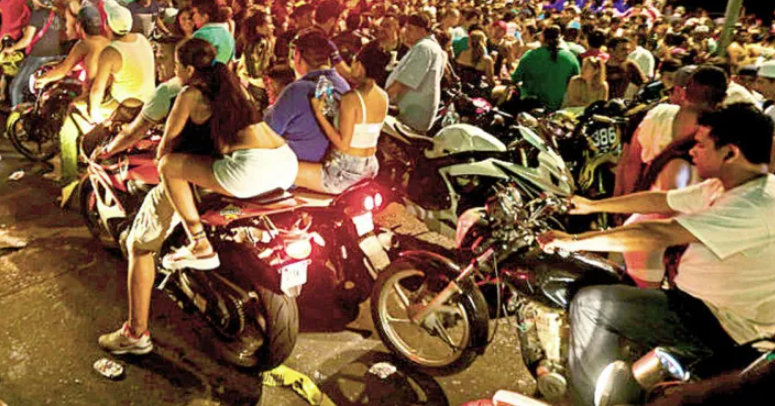 ESTADO REPUDIAN HOTELEROS EL ACA MOTO