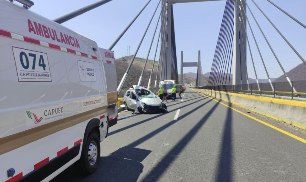 ROJA FATAL ACCIDENTE EN LA AUTOPISTA