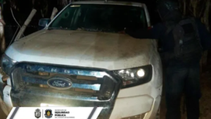 ROJA RECUPERAN VEHICULOS 2