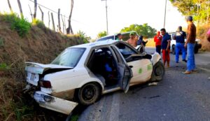 ROJA TAXI (2)