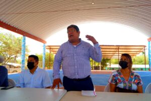BOLETÍN CUAJI EDGARDO PAZ DURANTE LA ENTREGA DE LA OBRA EN BUENOS AIRES (1)