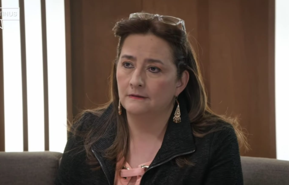 ESTADO Ángela Buitrago