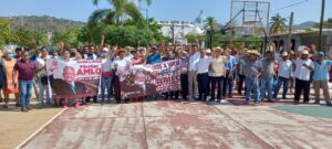 IGUALAPA Los ciudadanos en la plaza cívica