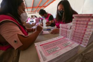 NACIONAL CONSULTA GASTO INNECESARIO