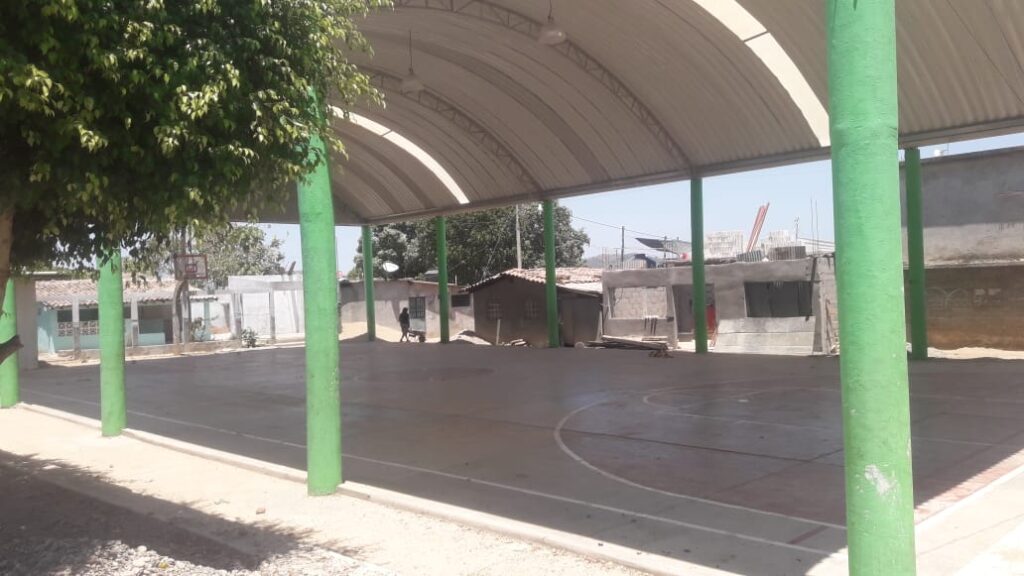 OME cancha de Cruz de Corazón