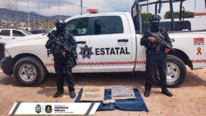 ROJA ASEGURAN DROGA
