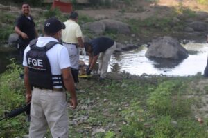 ROJA EJECUTADO A NAVAJAZOS (2)