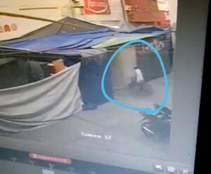 ROJA El momento en el que el ladrón