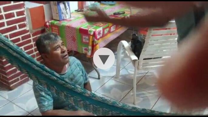 ROJA Feliciano y su esposa en su domicilio (1)