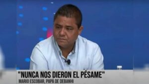 ROJA LA ENTREVISTA