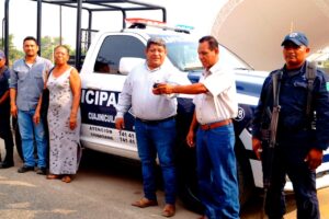 BOLETÍN CUAJI EDGARDO PAZ DURANTE LA ENTREGA DE PATRULLA (2)