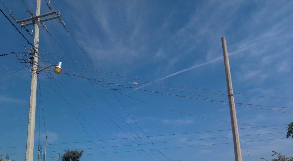Marquelia.-Fallas en servicio eléctrico en El Polvorín