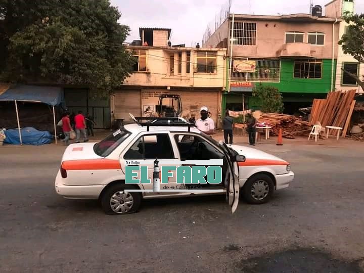 ROJA EL TAXI DE LA RUTA AYUTTLA