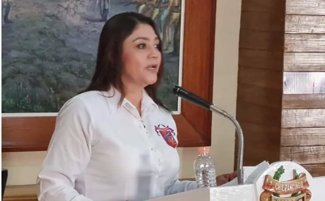 roja Blanca Alicia Camacho de la Cruz