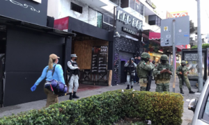 roja ataque a bar andromeda