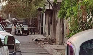 roja mujer asesinada y hombre decapitado