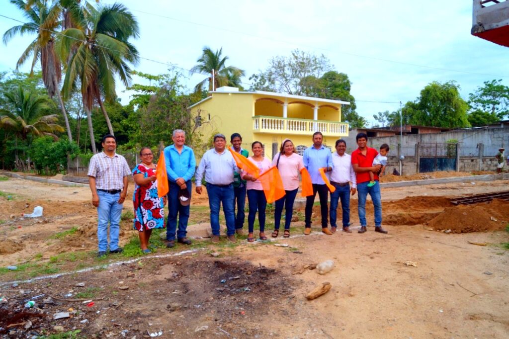 BOLETÍN CUAJI BANDERAZO PARA PAVIMENTACIÓN DE CALLE